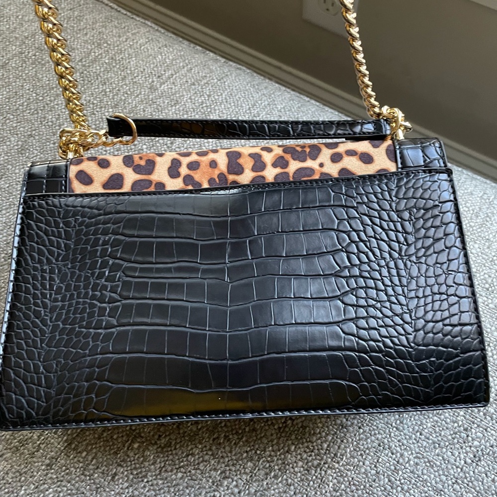 COPY - COPY - INC international  concepts  Leopard crossbody bag nwot - Picture 5 of 8